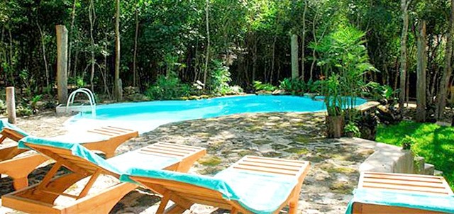 Puerta Calakmul, Xpujil