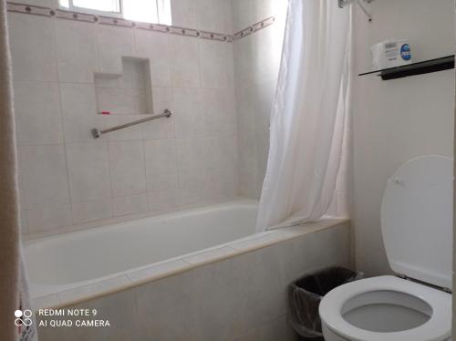 Confort Ejecutivo Suites Linda Vista, Monterrey