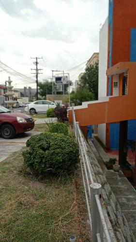 Confort Ejecutivo Suites Linda Vista, Monterrey