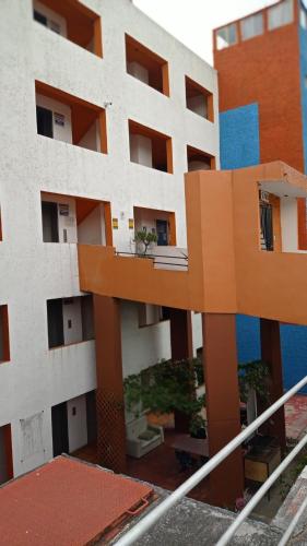 Confort Ejecutivo Suites Linda Vista, Monterrey