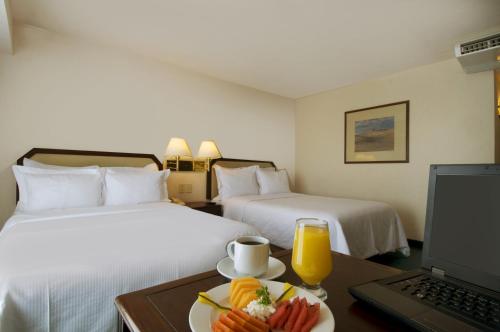 Fiesta Inn, Mexicali