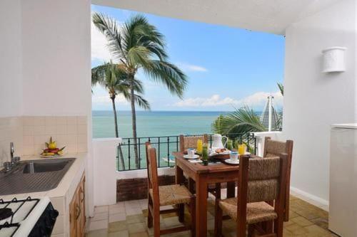 Emperador, Puerto Vallarta
