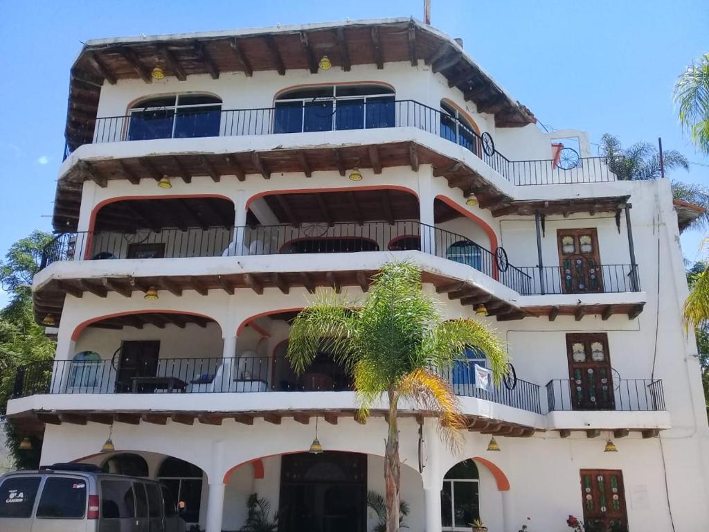 Hacienda La Puerta De Enmedio, Mascota