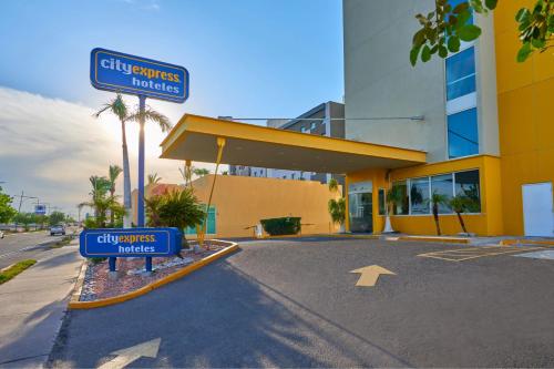 City Express Hermosillo, Hermosillo