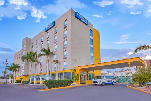 City Express Hermosillo, Hermosillo