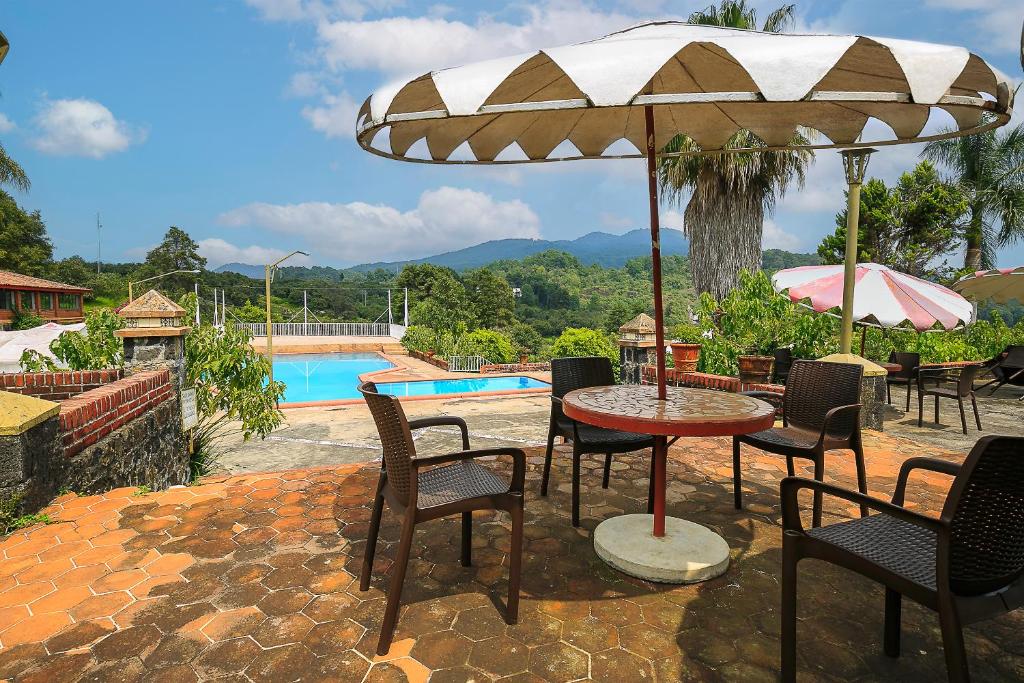 Pie de la Sierra, Uruapan