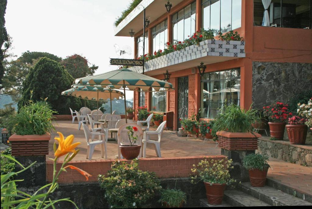 Pie de la Sierra, Uruapan