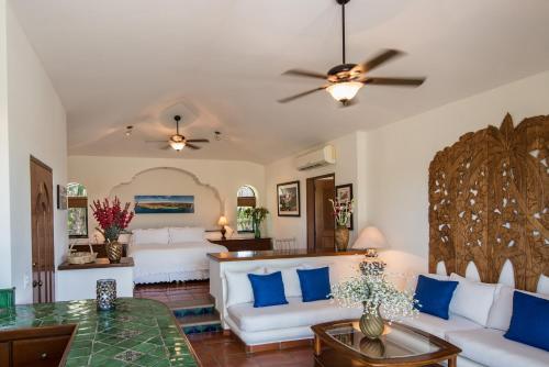 Hacienda Todos Los Santos, Todos Santos