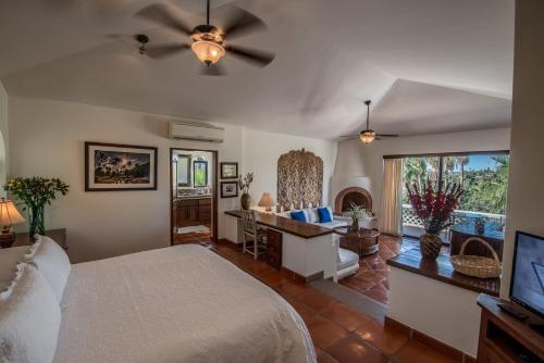 Hacienda Todos Los Santos, Todos Santos