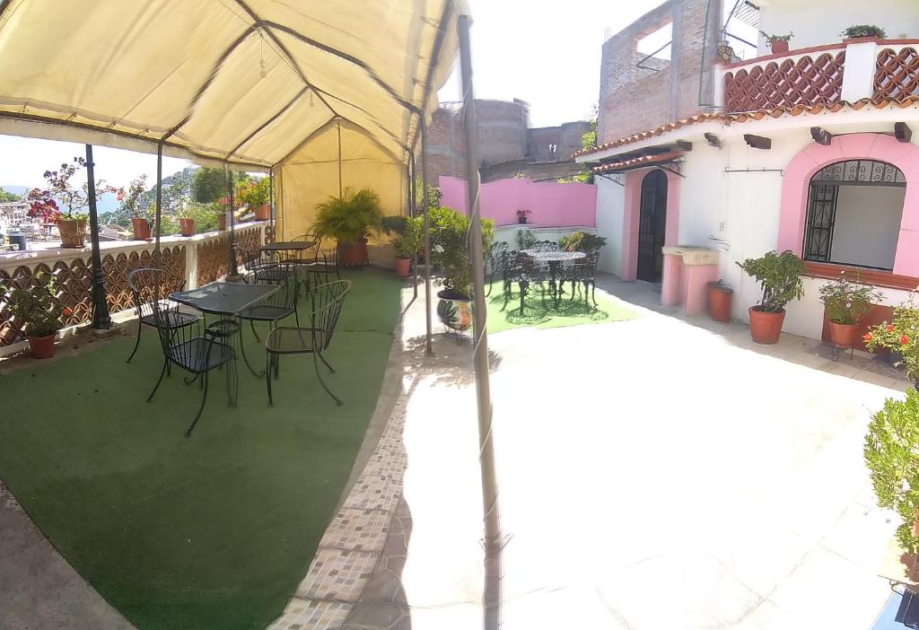 Las Palomas, Taxco