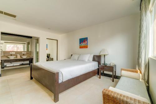 Pueblito Escondido, Playa del Carmen