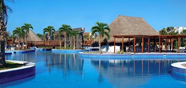 Valentin Imperial Maya, Playa del Secreto