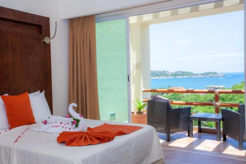 Princess Mayev, Huatulco