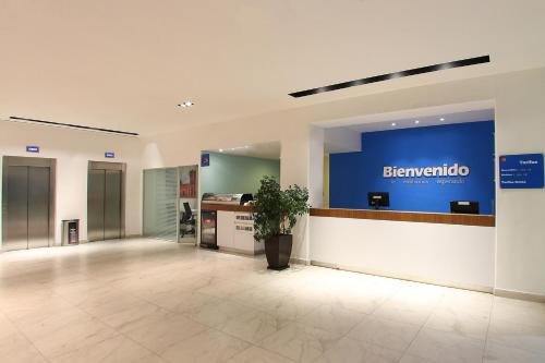 One Plaza Galerías, Querétaro