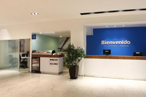 One Plaza Galerías, Querétaro