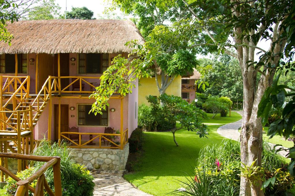 Chicanná Ecovillage Resort, Xpujil