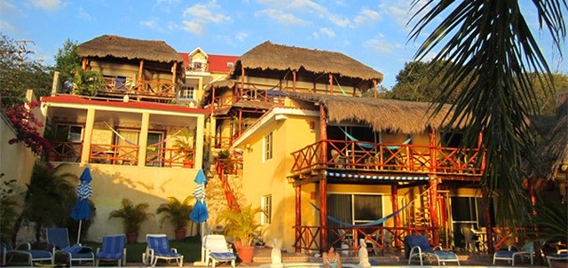La Joya, Isla Mujeres