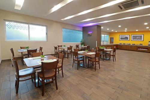 Wyndham Garden Guadalajara Acueducto, Guadalajara