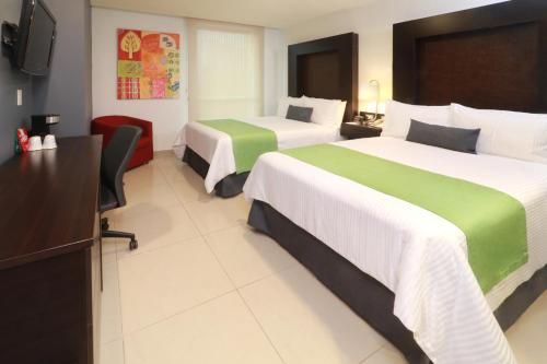 Wyndham Garden Guadalajara Acueducto, Guadalajara