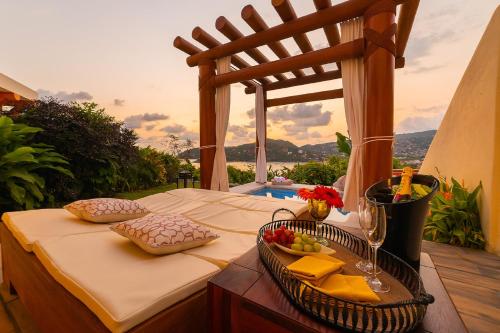 Tentaciones, Ixtapa / Zihuatanejo