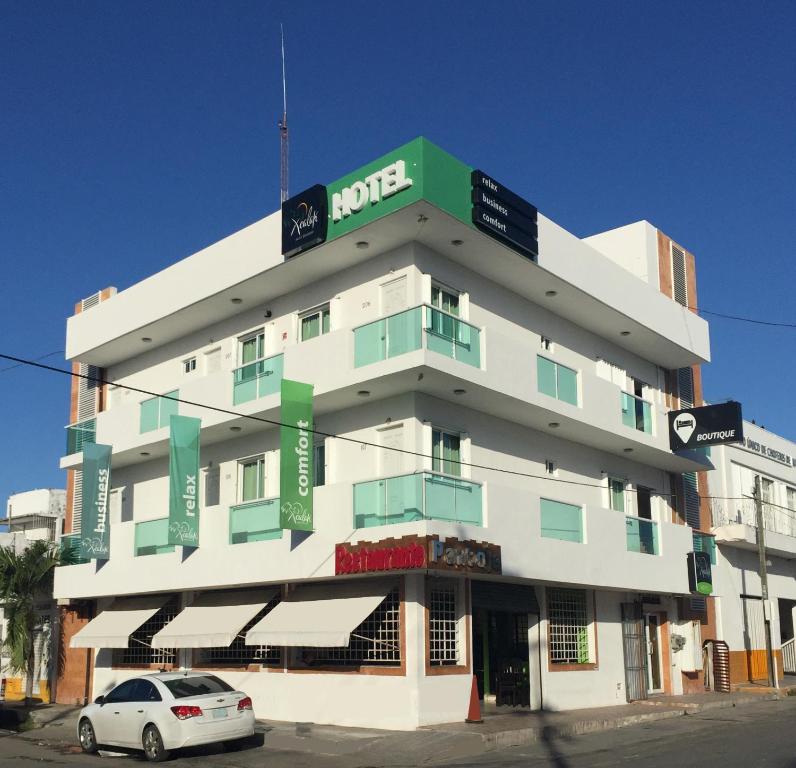 Xcalak, Chetumal