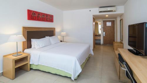 Holiday Inn Express, Manzanillo