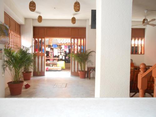 Corona Zihua, Ixtapa / Zihuatanejo