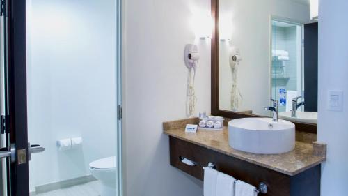 Holiday Inn Express Autónoma , Guadalajara