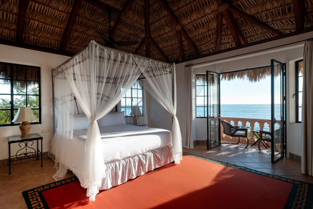 Villa del Faro, Cabo del Este ( East Cape )
