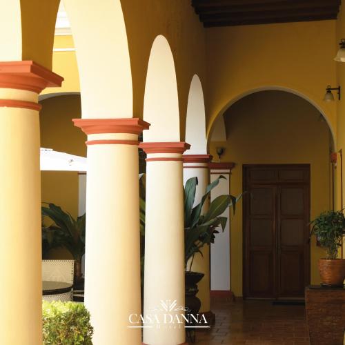 Casa Danna, Colima