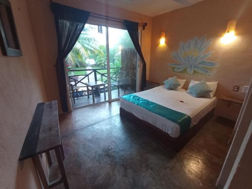 Casa Corazón, Bacalar