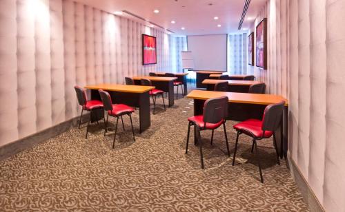 Holiday Inn Express and Suites, Querétaro