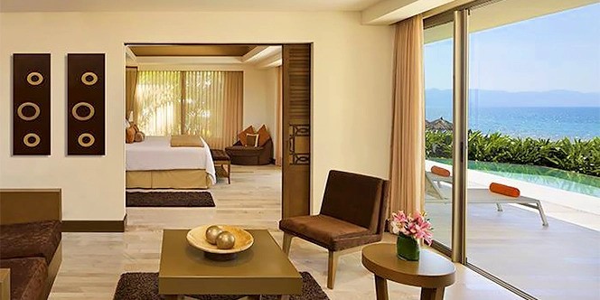 Now Amber, Puerto Vallarta
