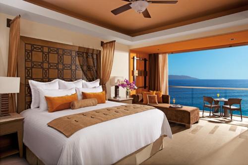 Now Amber, Puerto Vallarta