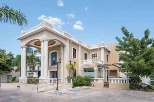Wyndham Mérida, Mérida