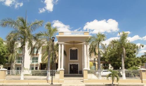 Wyndham Mérida, Mérida