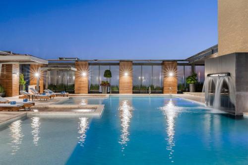 Hilton Santa Fe, Ciudad de México