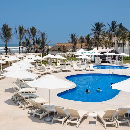Palacio Mundo Imperial, Acapulco