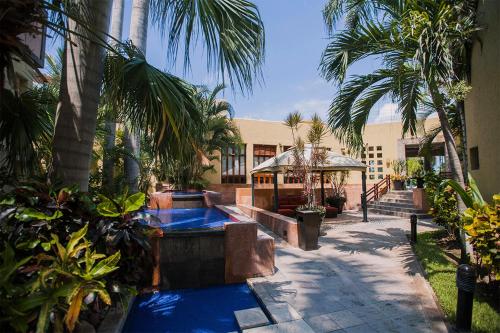 Torrenza, Mazatlán