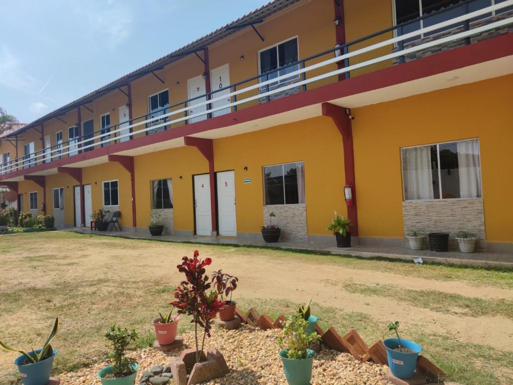 Hospedaje Barrancas, Minatitlán