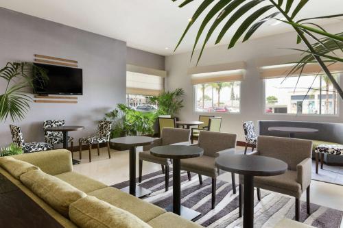 Hilton Garden Inn Querétaro, Querétaro