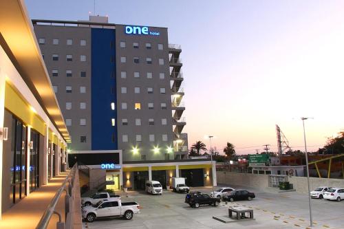 One, La Paz