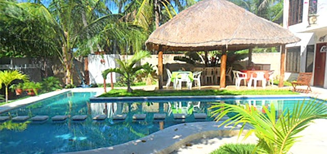 Iguana Cabañas