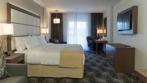 Holiday Inn Express and Suites Juventud, Chihuahua
