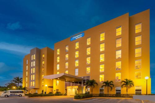 City Express Tuxpan, Tuxpam