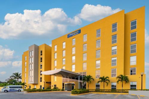 City Express Tuxpan, Tuxpam