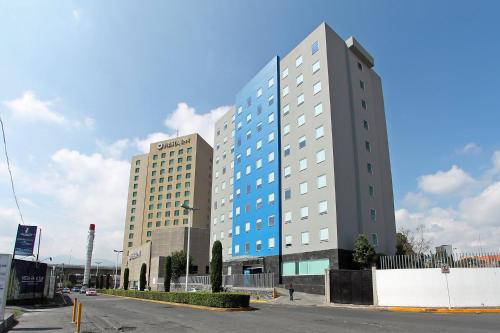 One Periférico Sur, Ciudad de México