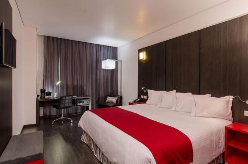 Ramada Encore by Wyndham San Luis Potosí, San Luis Potosí