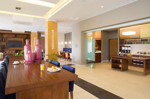 Hampton Inn and Suites by Hilton Paraiso, Paraíso