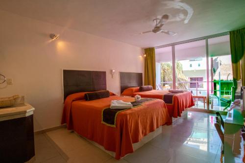 Kay, Playa del Carmen